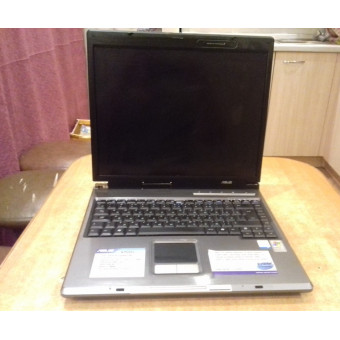 Ноутбук Asus A3500L 24M на разбор
